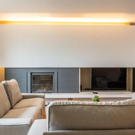 Apartment Solar Circuit 1001 With Large Roof Terrace *