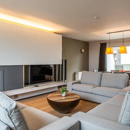 Apartment Solar Circuit 1001 With Large Roof Terrace *